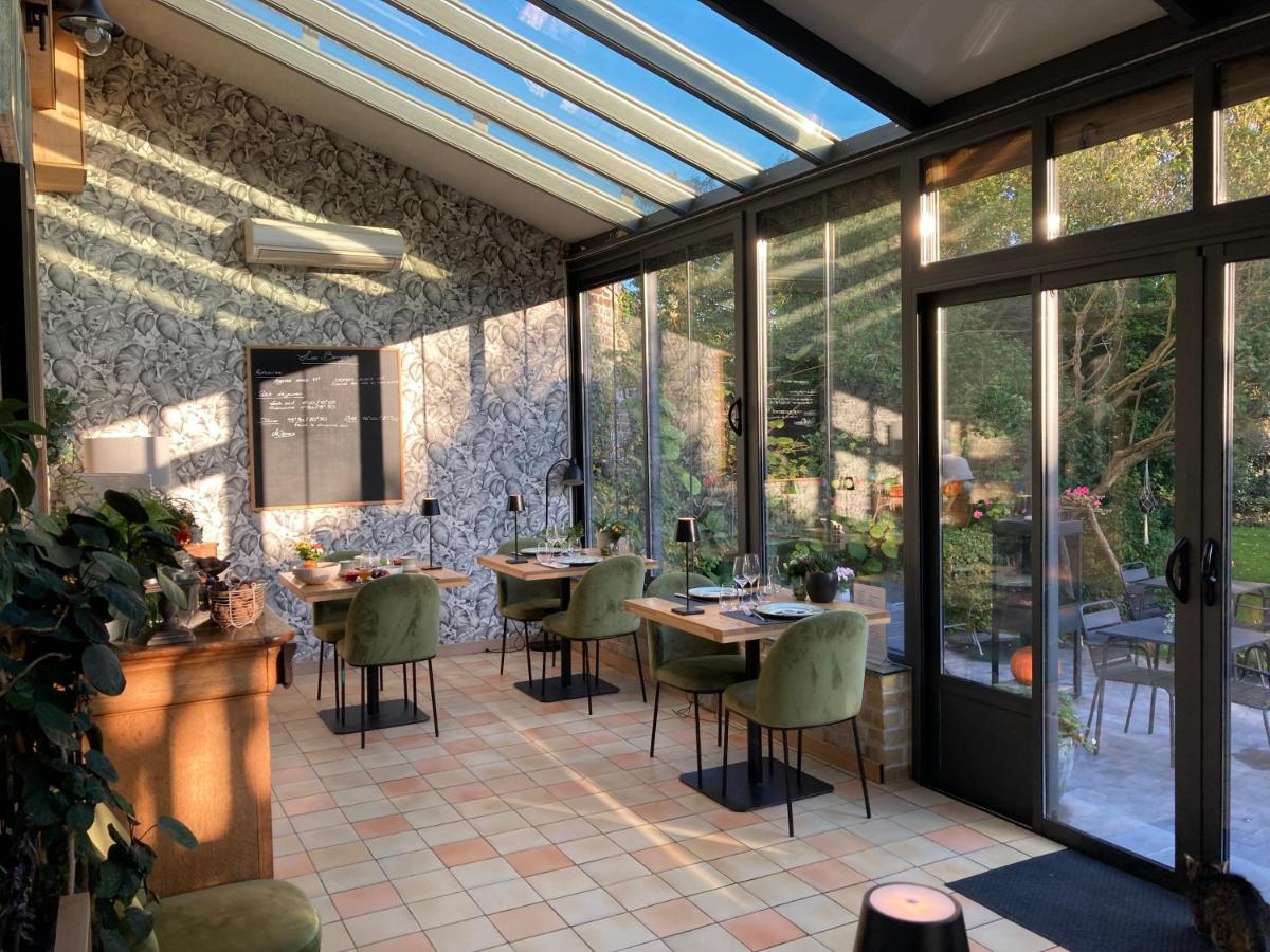 Les Berges Hotel Bourbourg Buitenkant foto