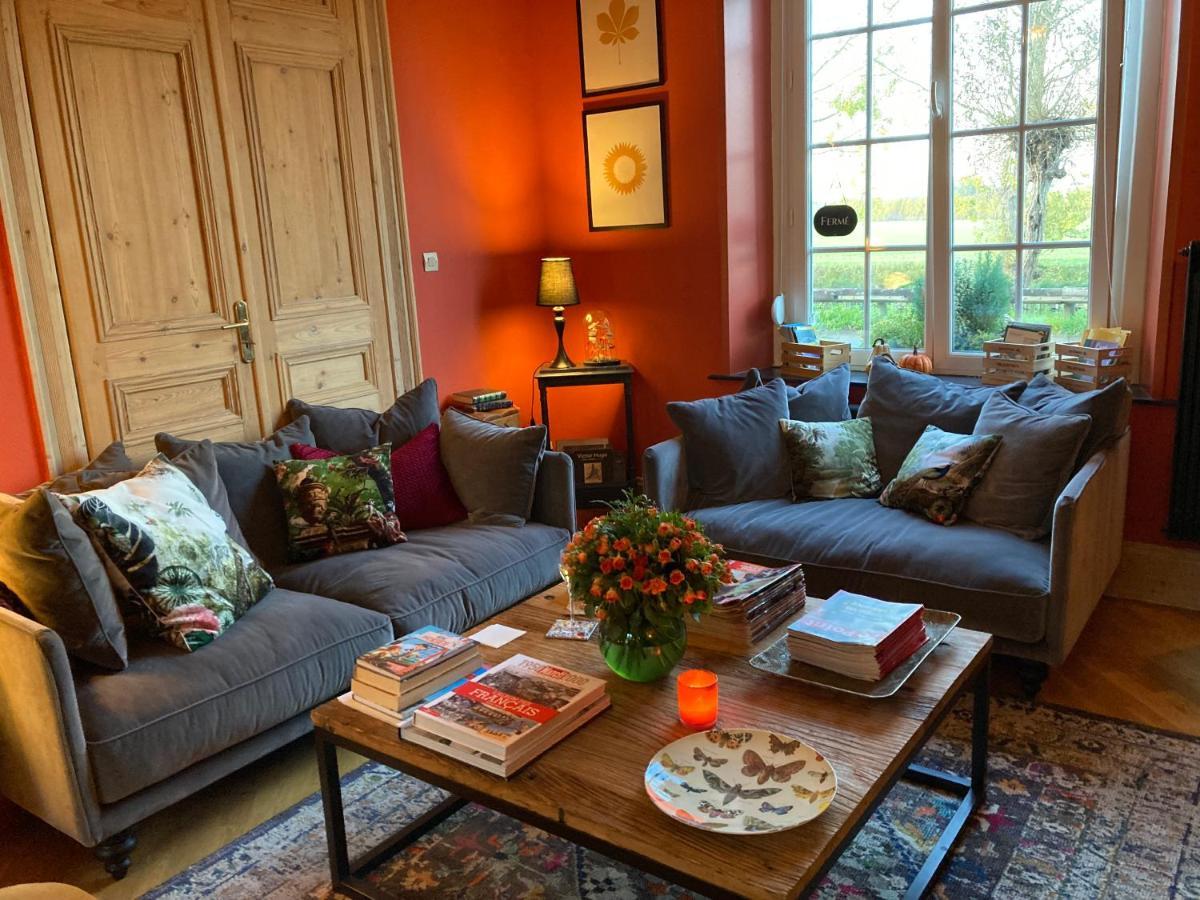 Les Berges Hotel Bourbourg Buitenkant foto